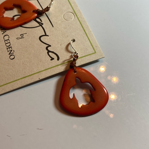 Tagua Fairtrade handmade Earrings. - Picture 2 of 11